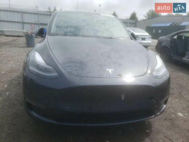 Серый Тесла Model Y, объемом двигателя 0 л и пробегом 31 тыс. км за 21500 $, фото 5 на Automoto.ua