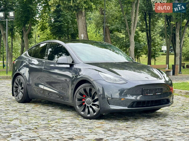 Серый Тесла Model Y, объемом двигателя 0 л и пробегом 7 тыс. км за 33999 $, фото 116 на Automoto.ua