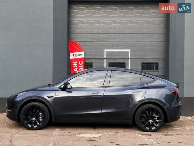 Сірий Тесла Model Y, об'ємом двигуна 0 л та пробігом 23 тис. км за 31999 $, фото 5 на Automoto.ua