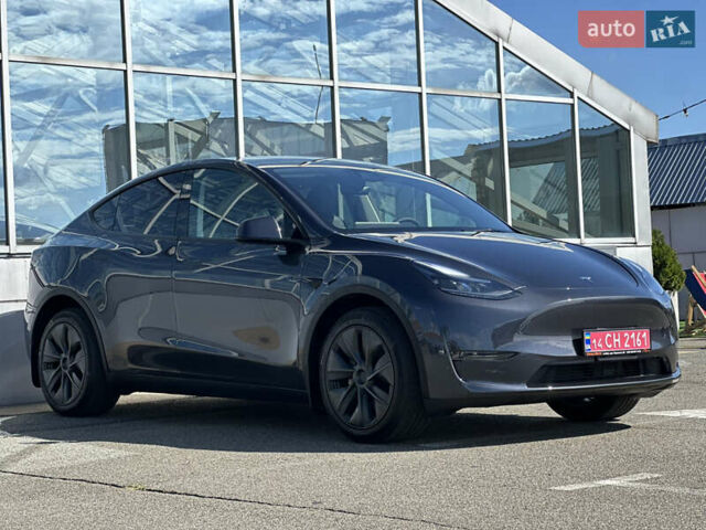 Серый Тесла Model Y, объемом двигателя 0 л и пробегом 1 тыс. км за 35490 $, фото 9 на Automoto.ua