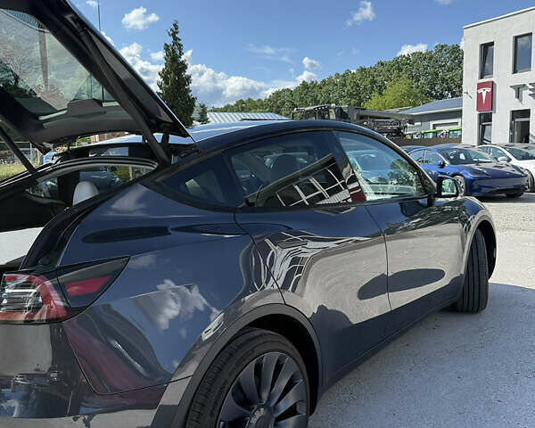 Сірий Тесла Model Y, об'ємом двигуна 0 л та пробігом 1 тис. км за 39950 $, фото 13 на Automoto.ua