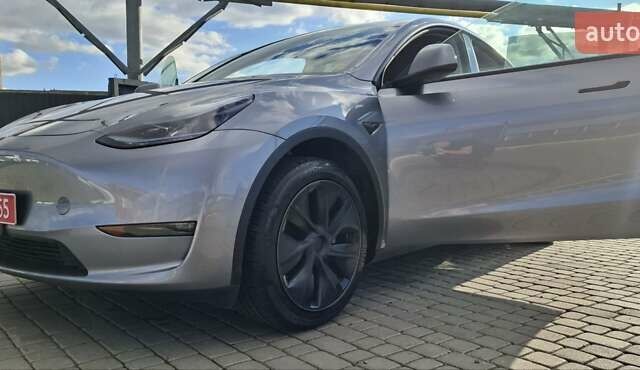 Сірий Тесла Model Y, об'ємом двигуна 0 л та пробігом 11 тис. км за 31000 $, фото 1 на Automoto.ua