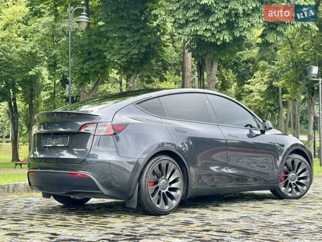 Серый Тесла Model Y, объемом двигателя 0 л и пробегом 7 тыс. км за 33999 $, фото 70 на Automoto.ua