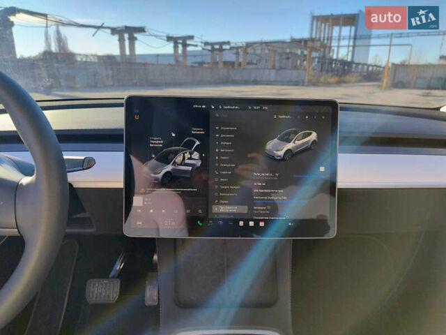Сірий Тесла Model Y, об'ємом двигуна 0 л та пробігом 15 тис. км за 29988 $, фото 24 на Automoto.ua