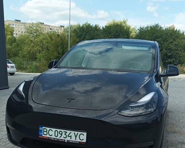 Серый Тесла Model Y, объемом двигателя 0 л и пробегом 20 тыс. км за 29600 $, фото 5 на Automoto.ua