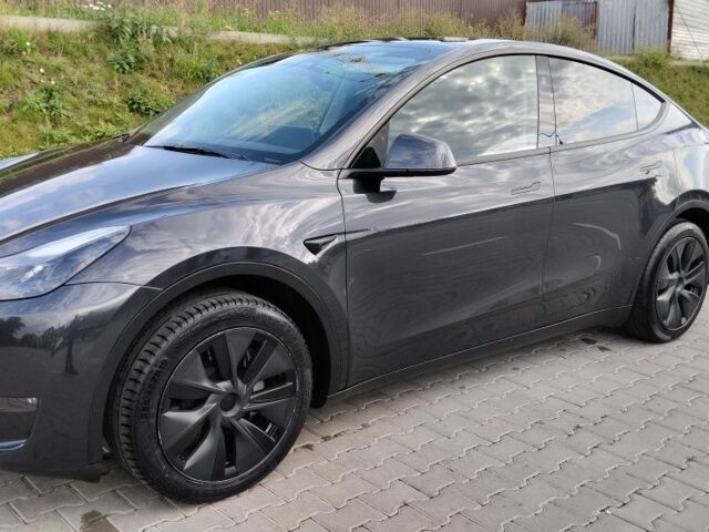 Сірий Тесла Model Y, об'ємом двигуна 0 л та пробігом 2 тис. км за 26000 $, фото 3 на Automoto.ua
