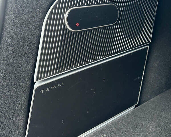 Серый Тесла Model Y, объемом двигателя 0 л и пробегом 17 тыс. км за 34300 $, фото 19 на Automoto.ua