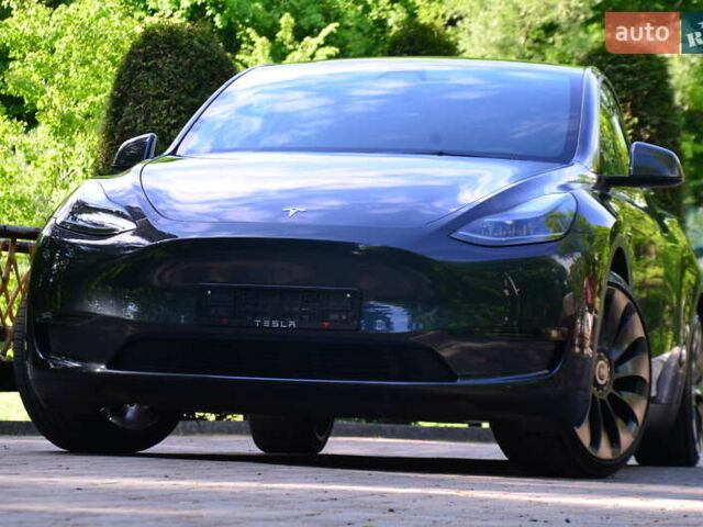 Серый Тесла Model Y, объемом двигателя 0 л и пробегом 51 тыс. км за 35800 $, фото 13 на Automoto.ua