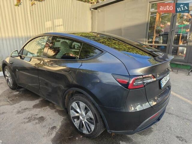 Серый Тесла Model Y, объемом двигателя 0 л и пробегом 21 тыс. км за 34000 $, фото 4 на Automoto.ua