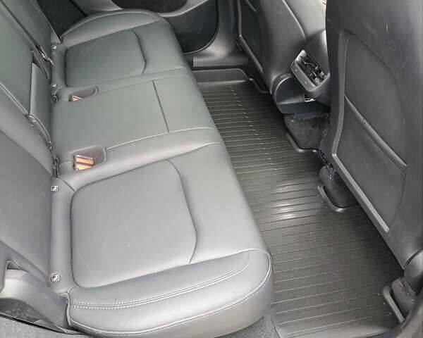 Сірий Тесла Model Y, об'ємом двигуна 0 л та пробігом 24 тис. км за 25000 $, фото 15 на Automoto.ua