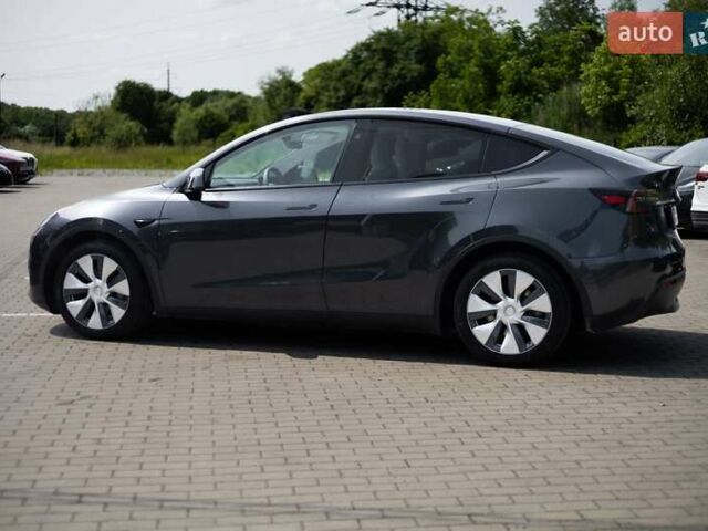 Серый Тесла Model Y, объемом двигателя 0 л и пробегом 24 тыс. км за 29500 $, фото 21 на Automoto.ua