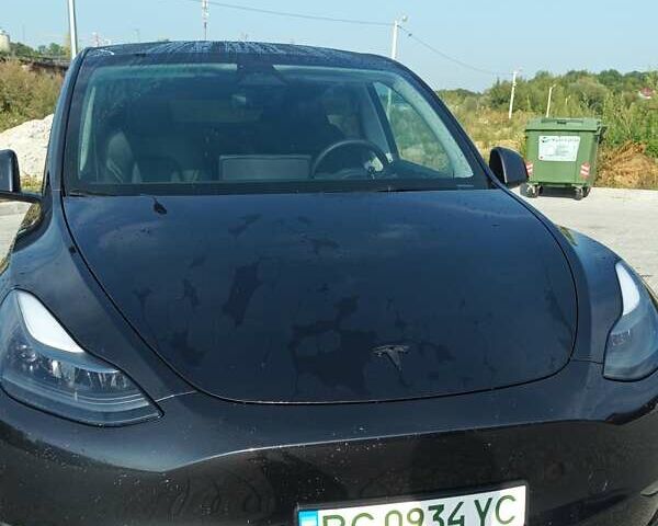 Серый Тесла Model Y, объемом двигателя 0 л и пробегом 20 тыс. км за 29600 $, фото 1 на Automoto.ua