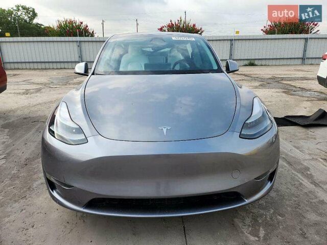 Серый Тесла Model Y, объемом двигателя 0 л и пробегом 26 тыс. км за 21800 $, фото 4 на Automoto.ua