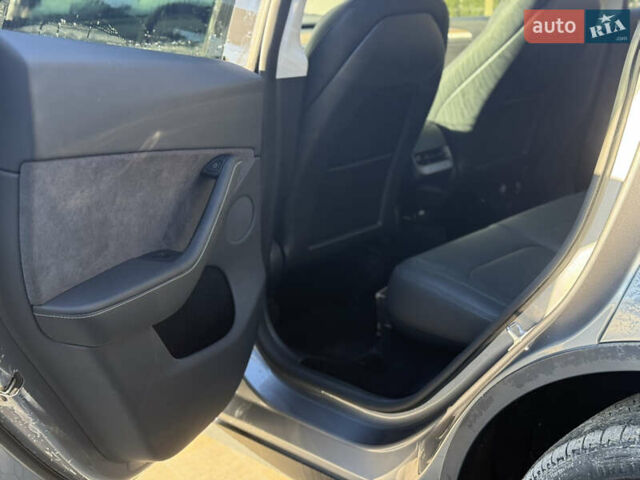 Сірий Тесла Model Y, об'ємом двигуна 0 л та пробігом 5 тис. км за 29500 $, фото 14 на Automoto.ua