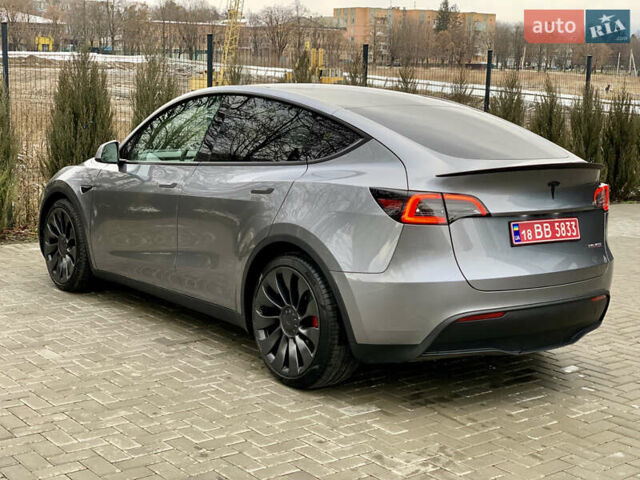 Серый Тесла Model Y, объемом двигателя 0 л и пробегом 5 тыс. км за 42500 $, фото 5 на Automoto.ua