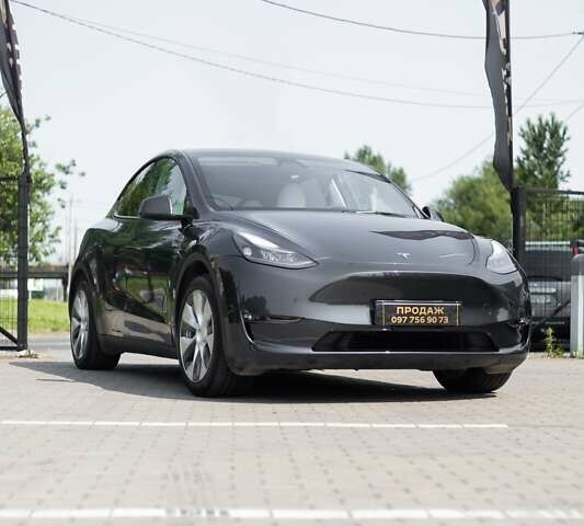 Серый Тесла Model Y, объемом двигателя 0 л и пробегом 24 тыс. км за 29500 $, фото 26 на Automoto.ua