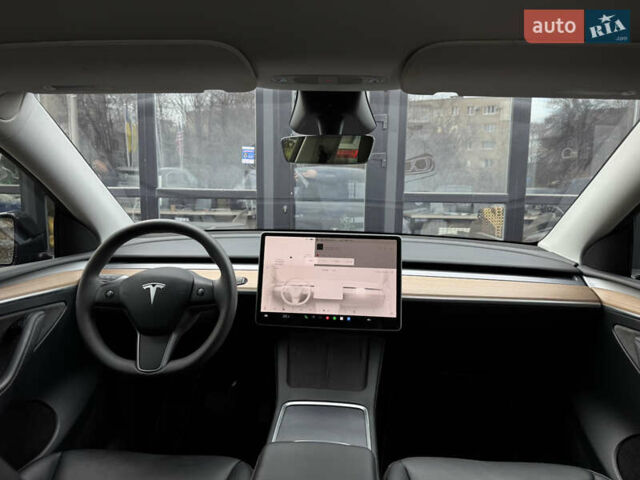 Сірий Тесла Model Y, об'ємом двигуна 0 л та пробігом 31 тис. км за 24499 $, фото 17 на Automoto.ua