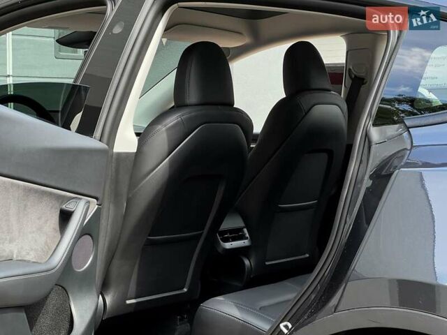 Сірий Тесла Model Y, об'ємом двигуна 0 л та пробігом 11 тис. км за 31700 $, фото 12 на Automoto.ua