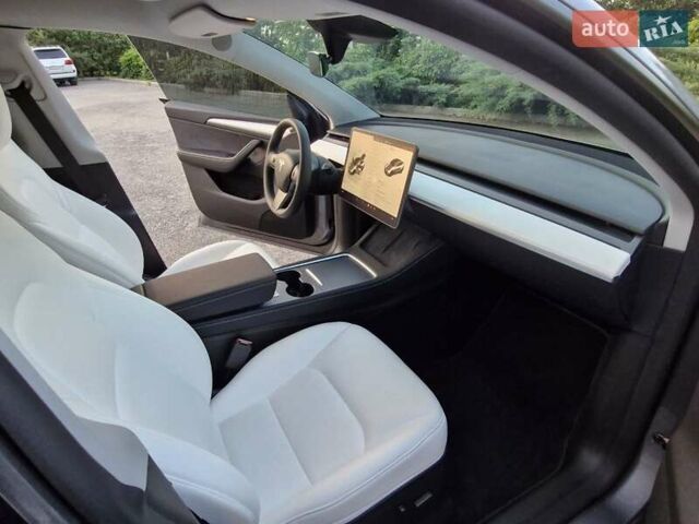 Сірий Тесла Model Y, об'ємом двигуна 0 л та пробігом 5 тис. км за 37900 $, фото 14 на Automoto.ua