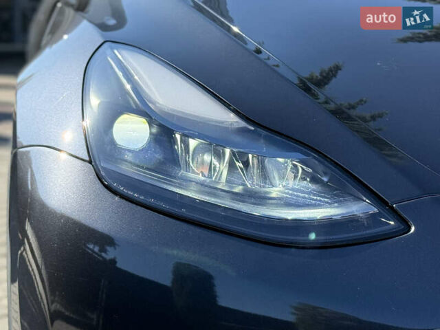 Серый Тесла Model Y, объемом двигателя 0 л и пробегом 12 тыс. км за 29500 $, фото 18 на Automoto.ua