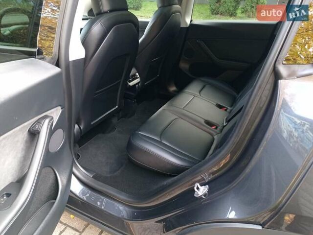 Серый Тесла Model Y, объемом двигателя 0 л и пробегом 7 тыс. км за 30800 $, фото 16 на Automoto.ua