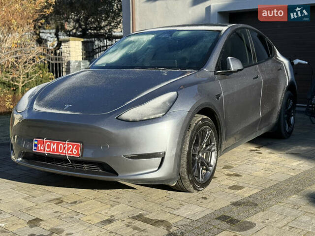 Сірий Тесла Model Y, об'ємом двигуна 0 л та пробігом 5 тис. км за 29500 $, фото 2 на Automoto.ua