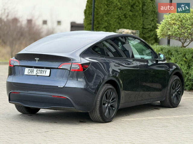 Сірий Тесла Model Y, об'ємом двигуна 0 л та пробігом 13 тис. км за 29999 $, фото 35 на Automoto.ua