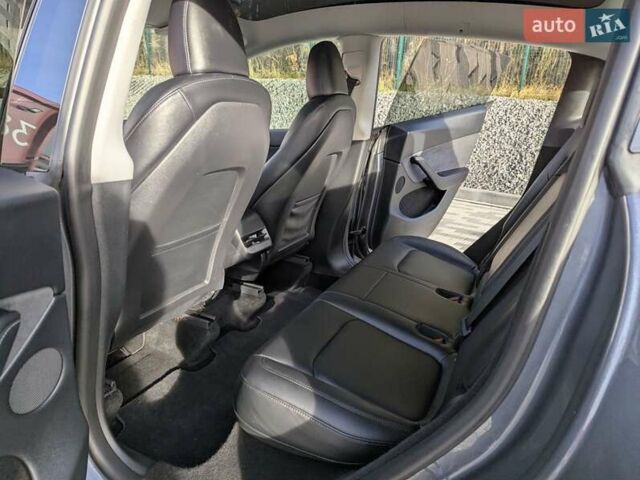 Серый Тесла Model Y, объемом двигателя 0 л и пробегом 29 тыс. км за 30500 $, фото 29 на Automoto.ua