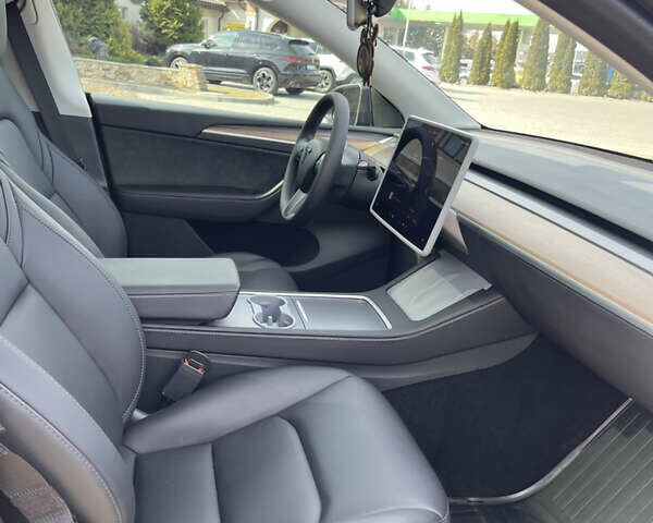 Серый Тесла Model Y, объемом двигателя 0 л и пробегом 22 тыс. км за 34700 $, фото 50 на Automoto.ua