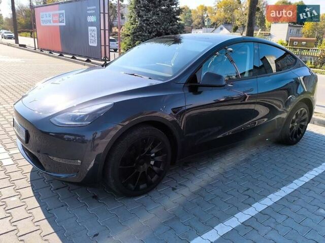 Тесла Model Y 2024 в Виннице на Automoto.ua Серый Тесла Model Y, объемом двигателя 0 л и пробегом 4 тыс. км за 29900 $, фото 1 на Automoto.ua