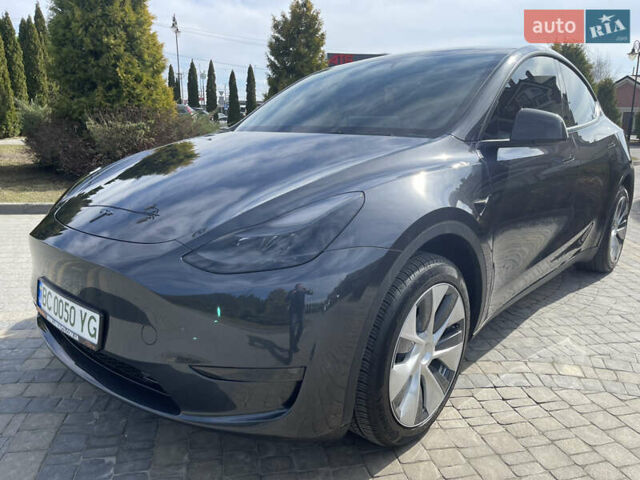Серый Тесла Model Y, объемом двигателя 0 л и пробегом 22 тыс. км за 34700 $, фото 39 на Automoto.ua
