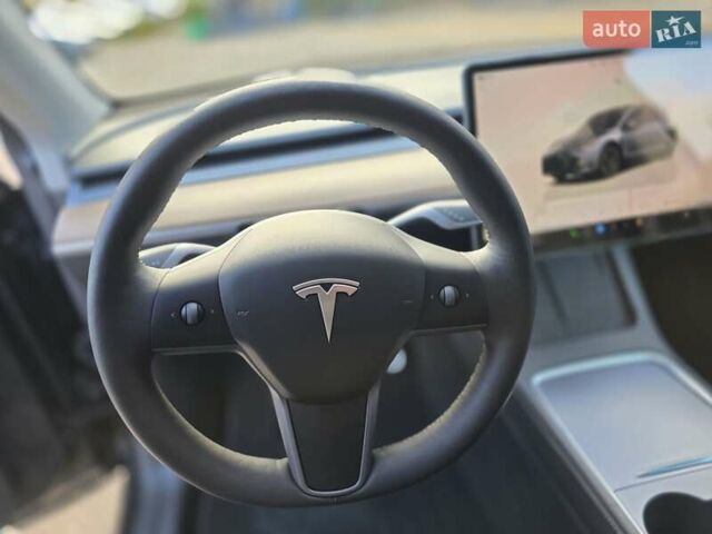Сірий Тесла Model Y, об'ємом двигуна 0 л та пробігом 19 тис. км за 34900 $, фото 19 на Automoto.ua