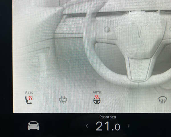 Серый Тесла Model Y, объемом двигателя 0 л и пробегом 25 тыс. км за 33900 $, фото 22 на Automoto.ua