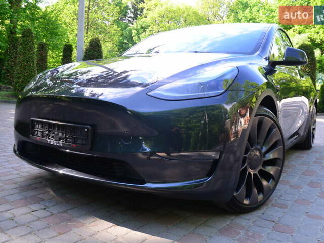 Серый Тесла Model Y, объемом двигателя 0 л и пробегом 51 тыс. км за 35800 $, фото 4 на Automoto.ua