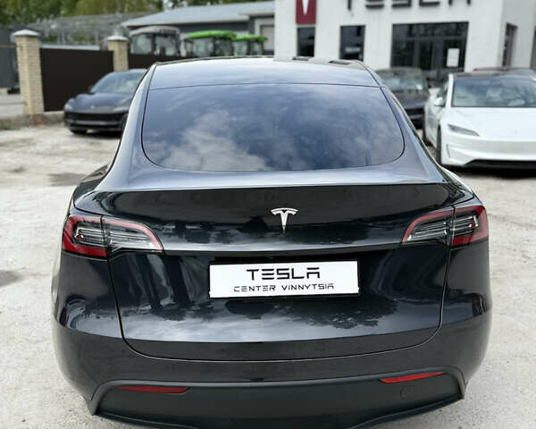 Серый Тесла Model Y, объемом двигателя 0 л и пробегом 4 тыс. км за 28400 $, фото 21 на Automoto.ua