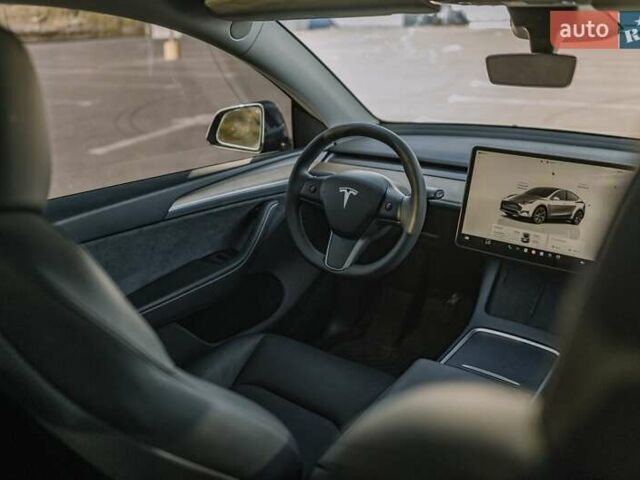 Сірий Тесла Model Y, об'ємом двигуна 0 л та пробігом 12 тис. км за 32500 $, фото 72 на Automoto.ua