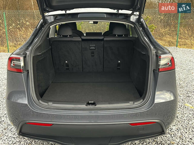 Сірий Тесла Model Y, об'ємом двигуна 0 л та пробігом 20 тис. км за 24800 $, фото 7 на Automoto.ua