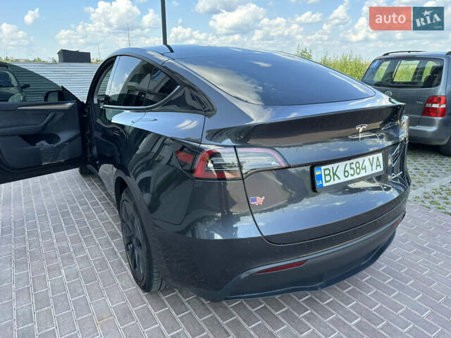 Серый Тесла Model Y, объемом двигателя 0 л и пробегом 6 тыс. км за 35999 $, фото 48 на Automoto.ua