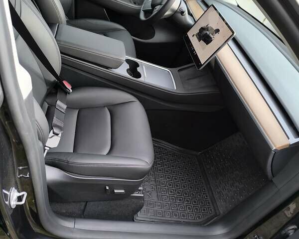 Тесла Model Y 2024 в Виннице на Automoto.ua Серый Тесла Model Y, объемом двигателя 0 л и пробегом 4 тыс. км за 29900 $, фото 15 на Automoto.ua