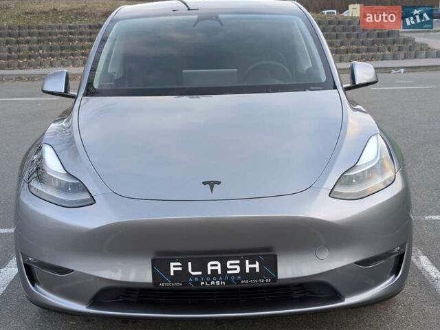 Серый Тесла Model Y, объемом двигателя 0 л и пробегом 6 тыс. км за 42900 $, фото 2 на Automoto.ua