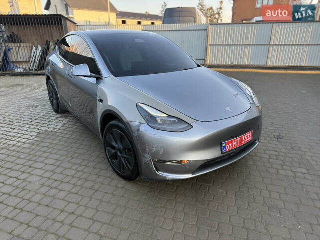 Серый Тесла Model Y, объемом двигателя 0 л и пробегом 9 тыс. км за 19800 $, фото 10 на Automoto.ua