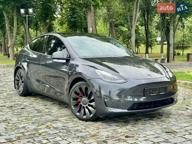 Серый Тесла Model Y, объемом двигателя 0 л и пробегом 7 тыс. км за 33999 $, фото 115 на Automoto.ua