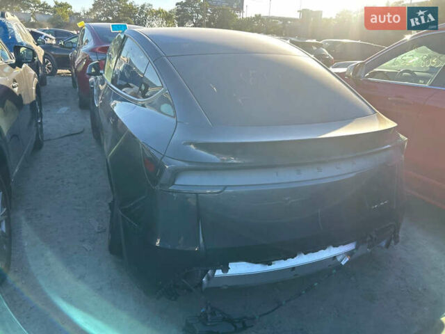 Серый Тесла Model Y, объемом двигателя 0 л и пробегом 1 тыс. км за 35000 $, фото 4 на Automoto.ua