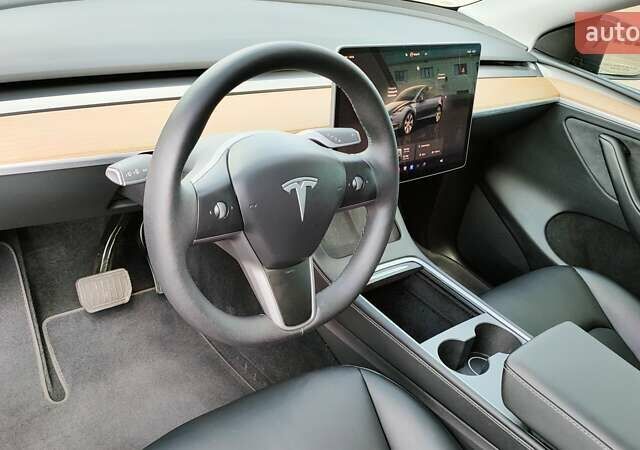 Сірий Тесла Model Y, об'ємом двигуна 0 л та пробігом 3 тис. км за 34000 $, фото 4 на Automoto.ua