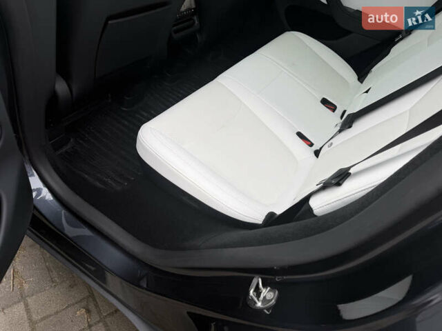 Серый Тесла Model Y, объемом двигателя 0 л и пробегом 3 тыс. км за 52000 $, фото 19 на Automoto.ua