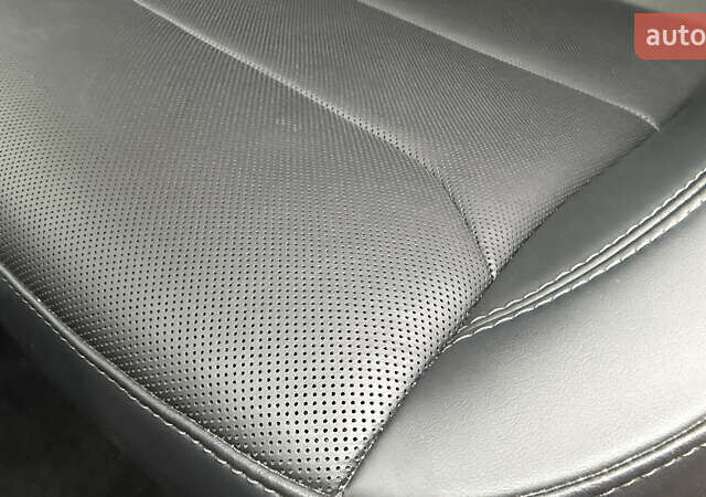 Серый Тесла Model Y, объемом двигателя 0 л и пробегом 4 тыс. км за 53500 $, фото 20 на Automoto.ua