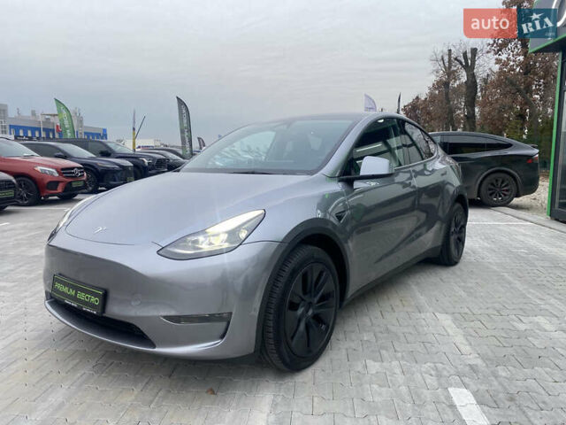 Серый Тесла Model Y, объемом двигателя 0 л и пробегом 11 тыс. км за 35500 $, фото 1 на Automoto.ua