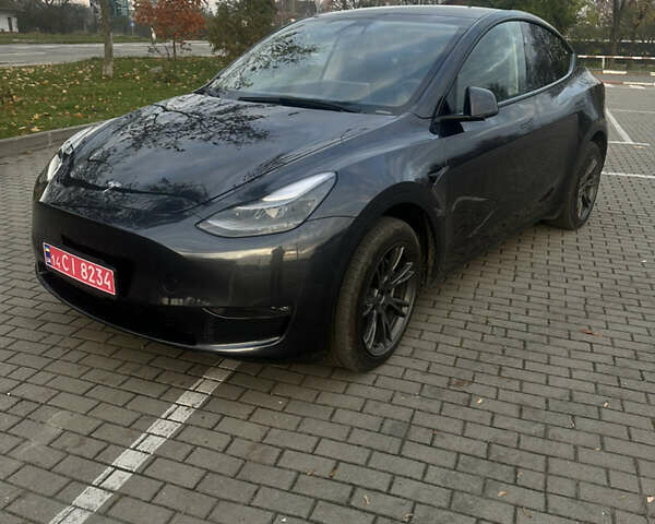 Тесла Model Y 2025 в Коломые на Automoto.ua Серый Тесла Model Y, объемом двигателя 0 л и пробегом 2 тыс. км за 34500 $, фото 2 на Automoto.ua