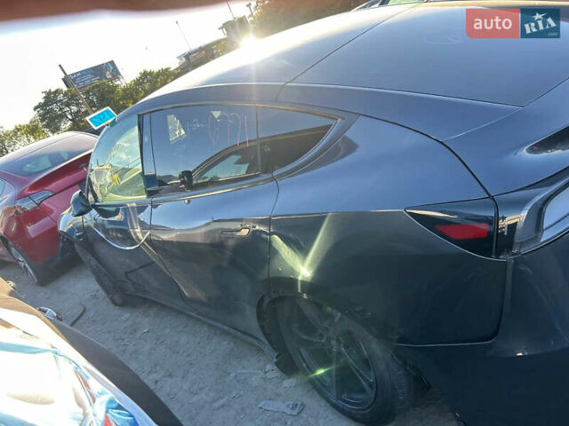 Серый Тесла Model Y, объемом двигателя 0 л и пробегом 1 тыс. км за 35000 $, фото 5 на Automoto.ua