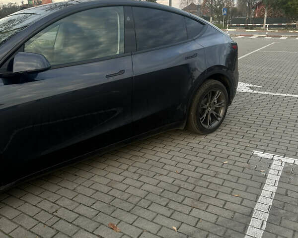 Тесла Model Y 2025 в Коломые на Automoto.ua Серый Тесла Model Y, объемом двигателя 0 л и пробегом 2 тыс. км за 34500 $, фото 10 на Automoto.ua